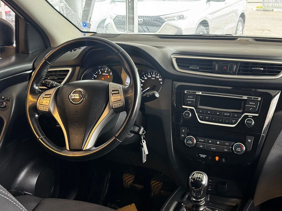 Nissan Qashqai 1.2 MT (115 л.с.), 2017