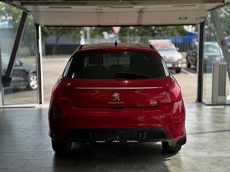 Peugeot 308 1.6 AT (120 л.с.), 2011 Peugeot 308 1.6 AT (120 л.с.), 2011