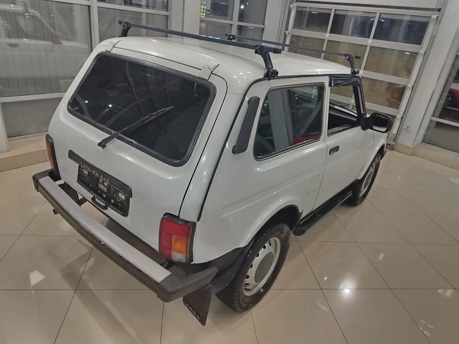 Lada (Ваз) 2121 (4x4) 1.7 MT (83 л.с.) 4WD, 2015 Lada (Ваз) 2121 (4x4) 1.7 MT (83 л.с.) 4WD, 2015