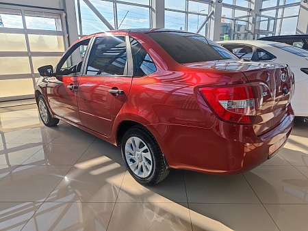 Lada (Ваз) Granta 1.6 MT (87 л.с.), 2017 Lada (Ваз) Granta 1.6 MT (87 л.с.), 2017