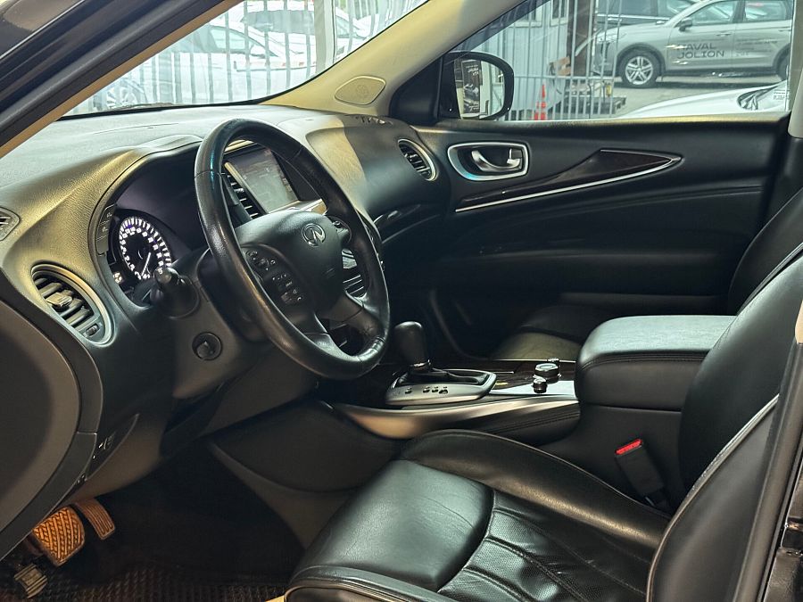 Infiniti JX JX35 3.5 CVT (265 л.с.) 4WD, 2013