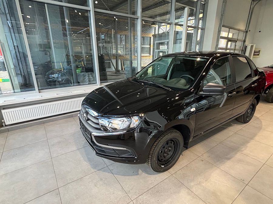 Lada (Ваз) Granta 1.6 MT (90 л.с.), 2026