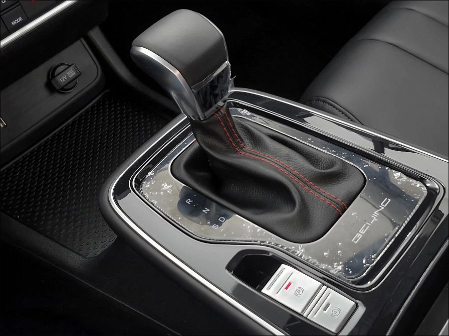 BAIC U5 Plus 1.5 CVT (105 л.с.), 2025 BAIC U5 Plus 1.5 CVT (105 л.с.), 2025