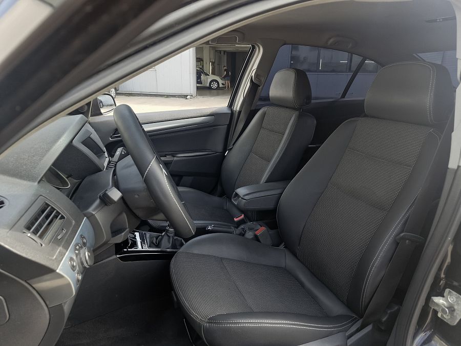 Opel Astra 1.8 MT (140 л.с.), 2008