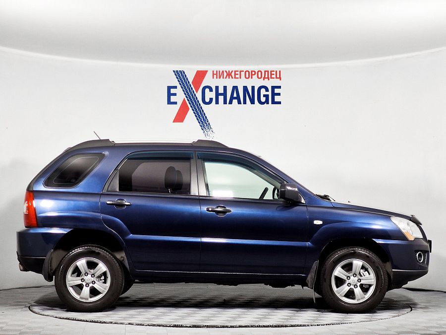 Kia Sportage 2.0 MT (141 л.с.), 2009