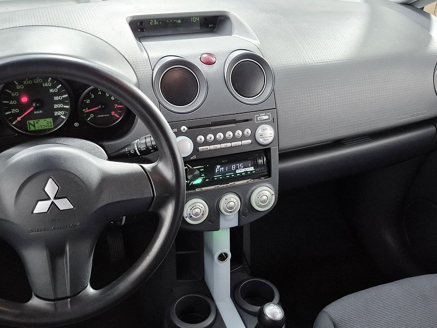Mitsubishi Colt 1.3 AMT (95 л.с.), 2005