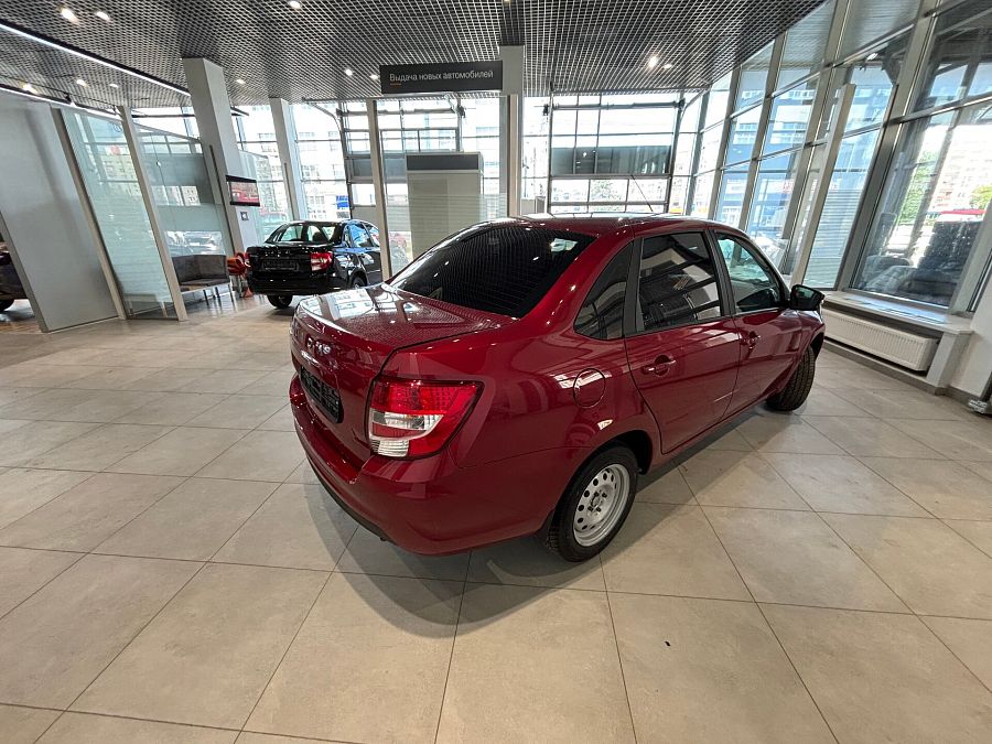 Lada (Ваз) Granta 1.6 MT (90 л.с.), 2026