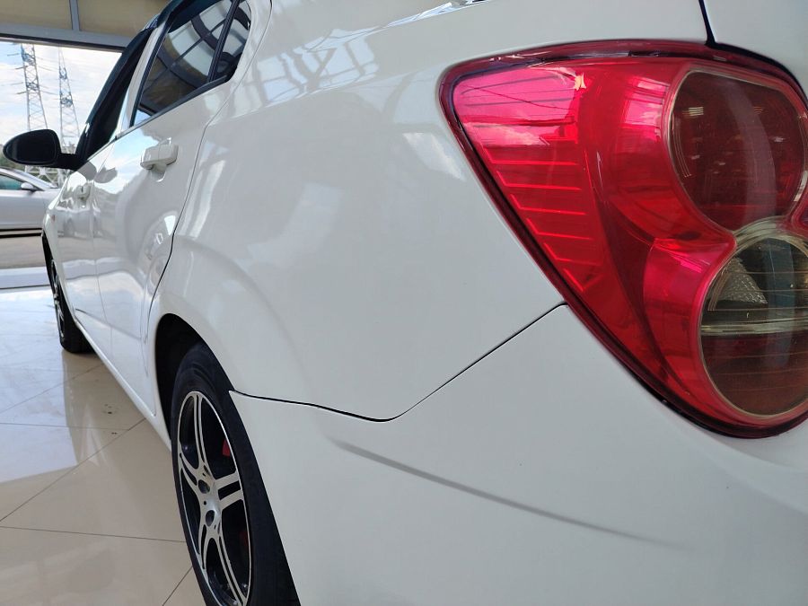 Chevrolet Aveo 1.6 MT (115 л.с.), 2014