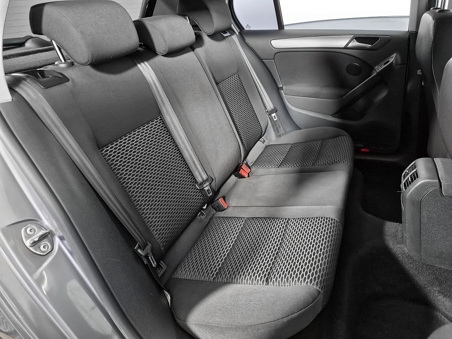 Volkswagen Golf 1.2 MT (105 л.с.), 2012 Volkswagen Golf 1.2 MT (105 л.с.), 2012
