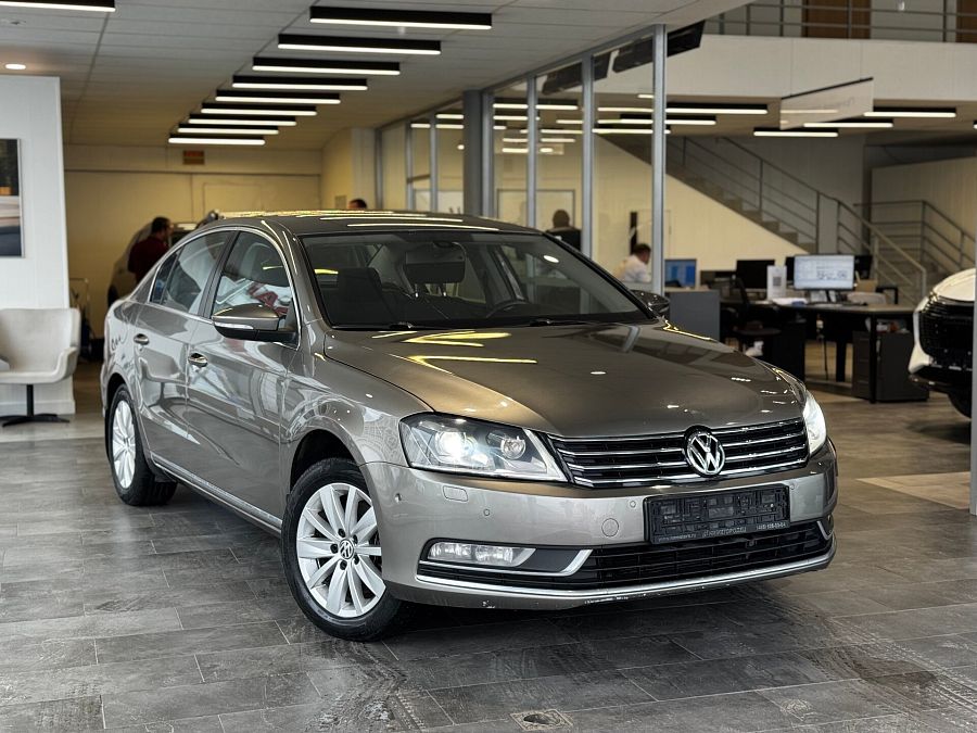 Volkswagen Passat 1.8 AMT (152 л.с.), 2012 Volkswagen Passat 1.8 AMT (152 л.с.), 2012