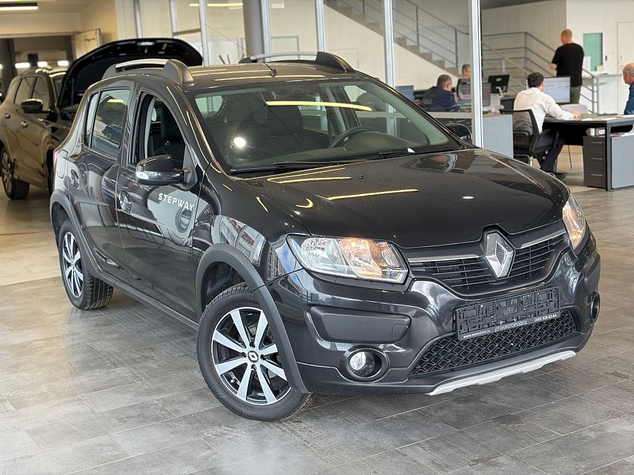 Renault Sandero Stepway 1.6 MT (82 л.с.), 2018 Renault Sandero Stepway 1.6 MT (82 л.с.), 2018