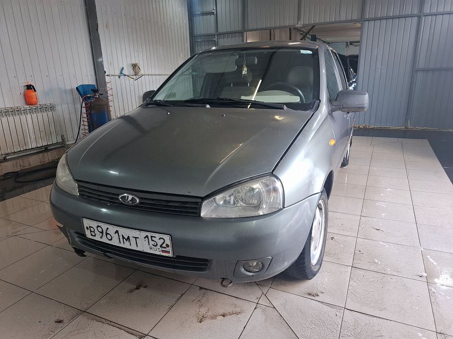 Lada (Ваз) Kalina 1.6 MT (81 л.с.), 2010