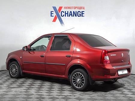 Renault Logan 1.4 MT (75 л.с.), 2010