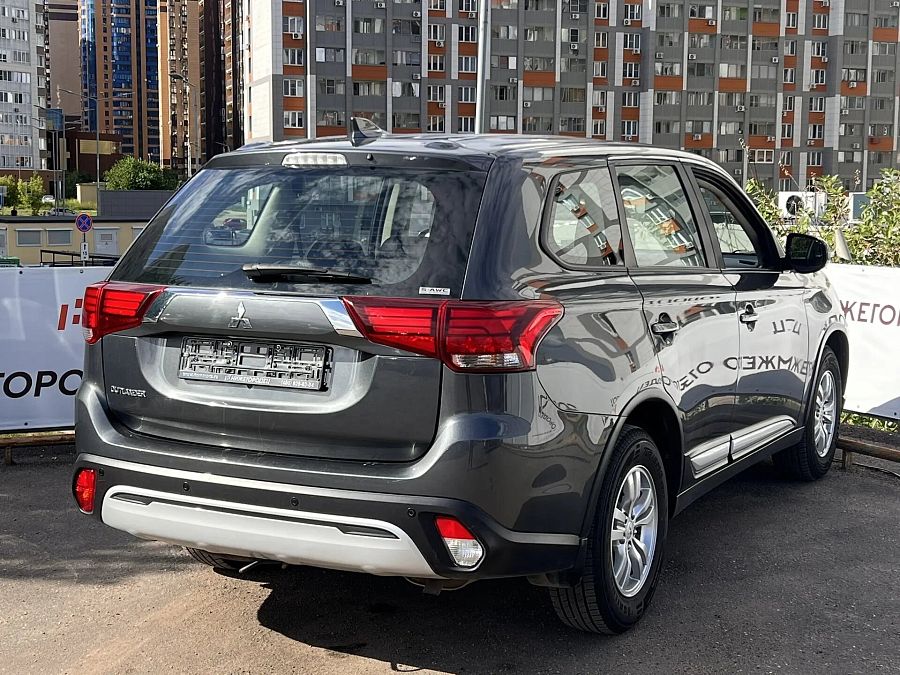 Mitsubishi Outlander 2.0 CVT (146 л.с.) 4WD, 2021