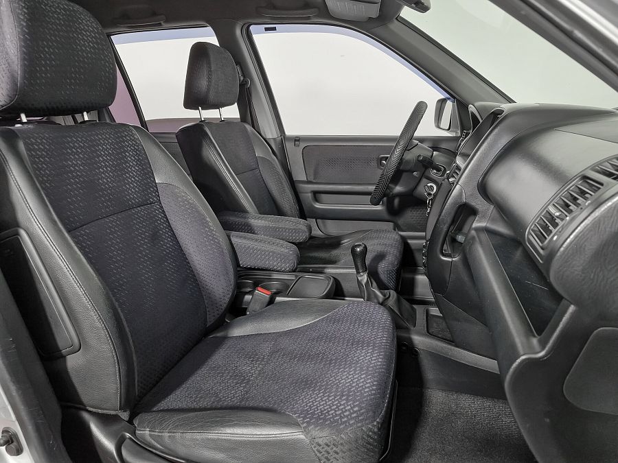 Honda CR-V 2.0 MT (150 л.с.) 4WD, 2002 Honda CR-V 2.0 MT (150 л.с.) 4WD, 2002