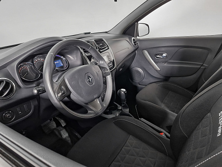 Renault Sandero Stepway 1.6 AT (102 л.с.), 2017 Renault Sandero Stepway 1.6 AT (102 л.с.), 2017 — купить в Нижнем Новгороде