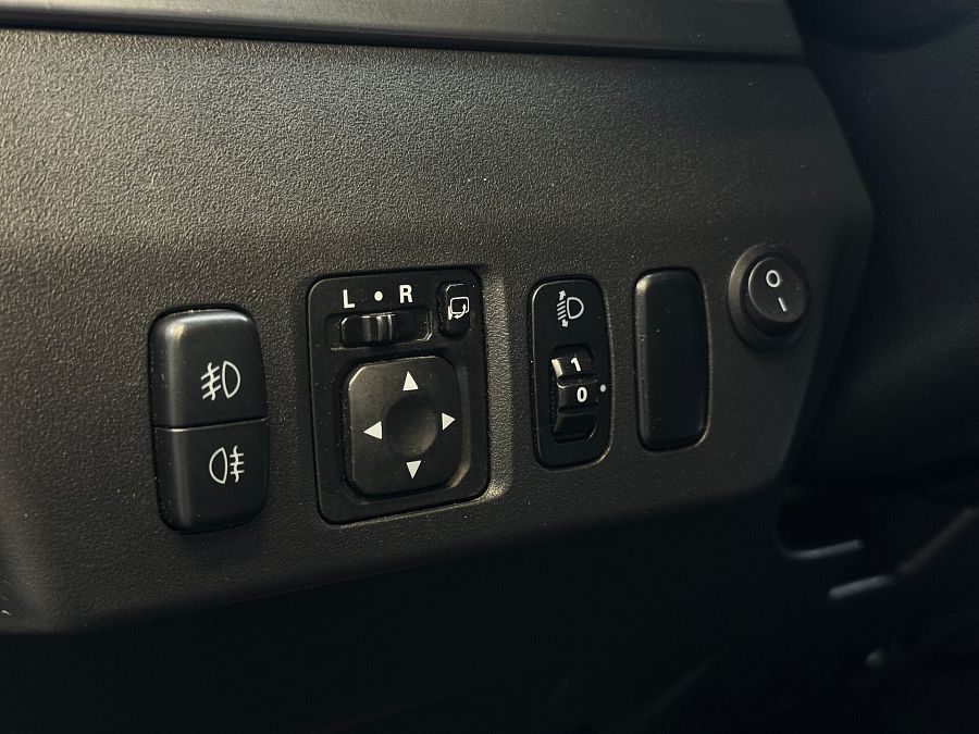 Mitsubishi Pajero 3.0 AT (178 л.с.) 4WD, 2013