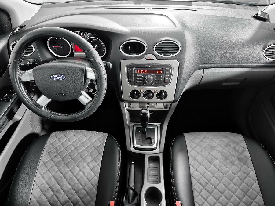 Ford Focus 1.6 AT (100 л.с.), 2010 Ford Focus 1.6 AT (100 л.с.), 2010