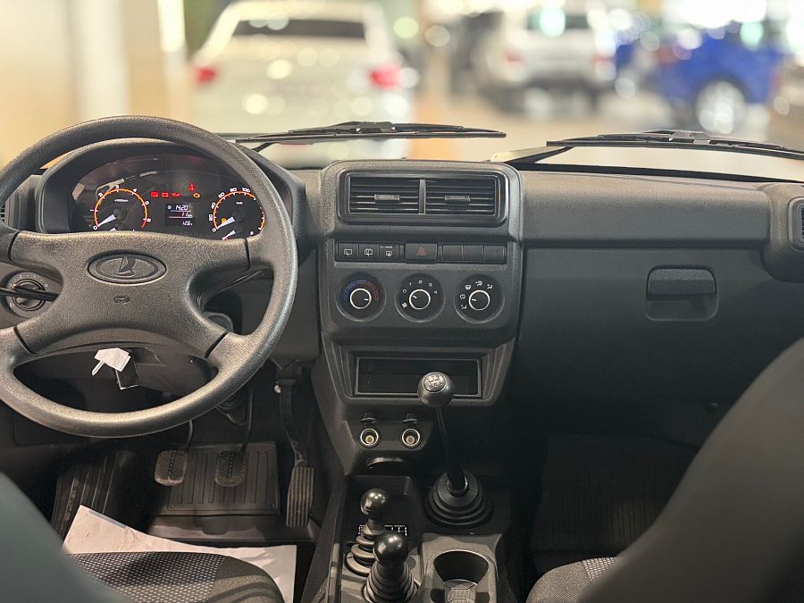 Lada (Ваз) Niva Legend 1.7 MT (83 л.с.) 4WD, 2026