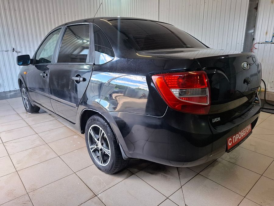 Lada (Ваз) Granta 1.6 MT (98 л.с.), 2013 Lada (Ваз) Granta 1.6 MT (98 л.с.), 2013