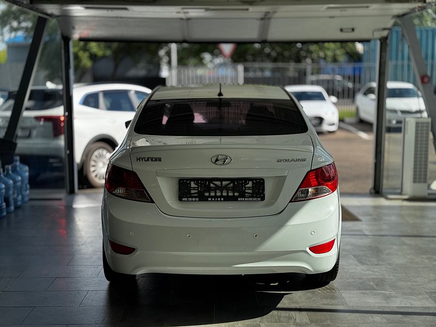 Hyundai Solaris 1.6 AT (123 л.с.), 2013 Hyundai Solaris 1.6 AT (123 л.с.), 2013