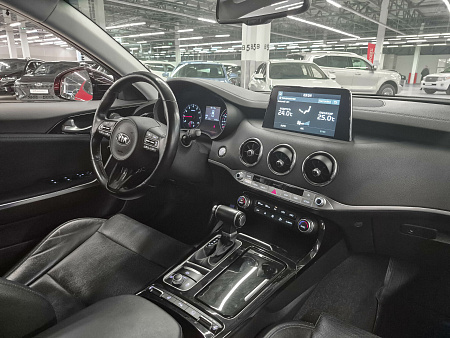 Kia Stinger 2.0 AT (247 л.с.) 4WD, 2019 Kia Stinger 2.0 AT (247 л.с.) 4WD, 2019 — купить в Нижнем Новгороде