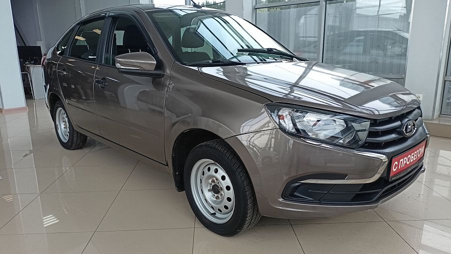 Lada (Ваз) Granta 1.6 MT (90 л.с.), 2024
