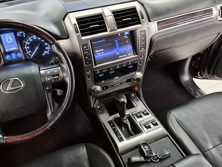 Lexus GX 460 4.6 AT (296 л.с.) 4WD, 2014 — купить в Нижнем Новгороде