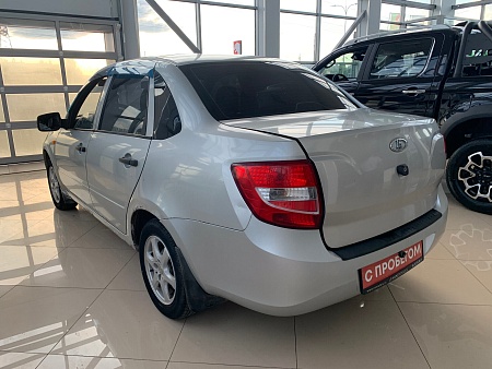 Lada (Ваз) Granta 1.6 MT (87 л.с.), 2012 Lada (Ваз) Granta 1.6 MT (87 л.с.), 2012