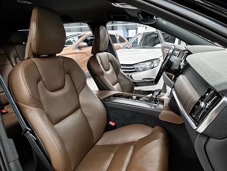 Volvo V90 Cross Country 2.0 AT (249 л.с.) 4WD, 2021 — купить в Нижнем Новгороде