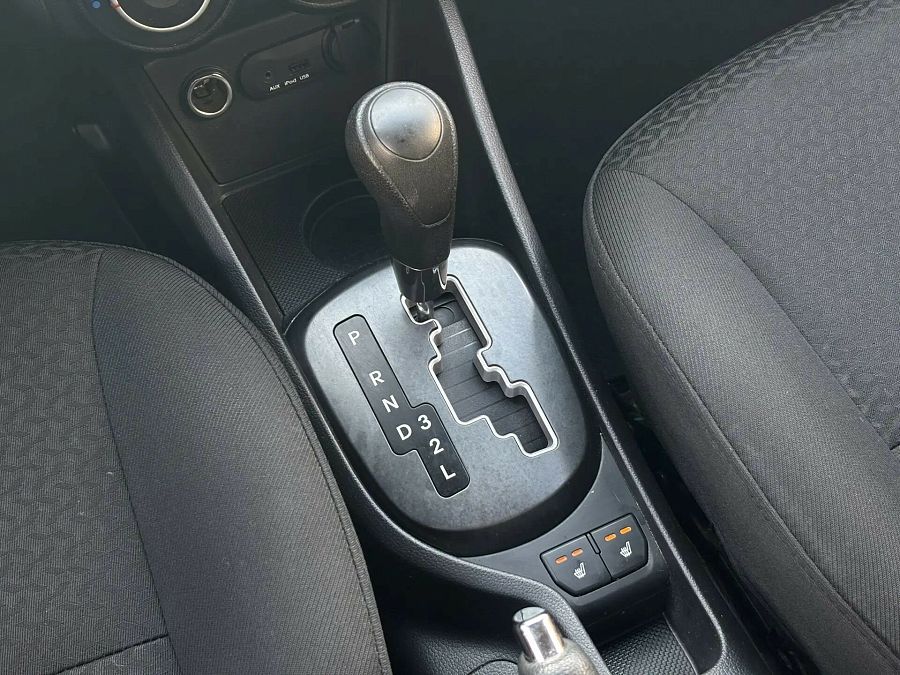 Kia Rio 4-speed 1.6 AT (123 л.с.), 2011
