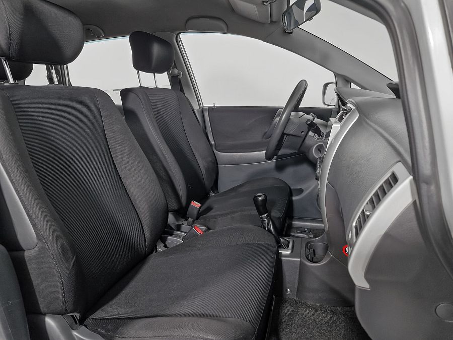 Suzuki Liana 1.6 MT (107 л.с.) 4WD, 2006