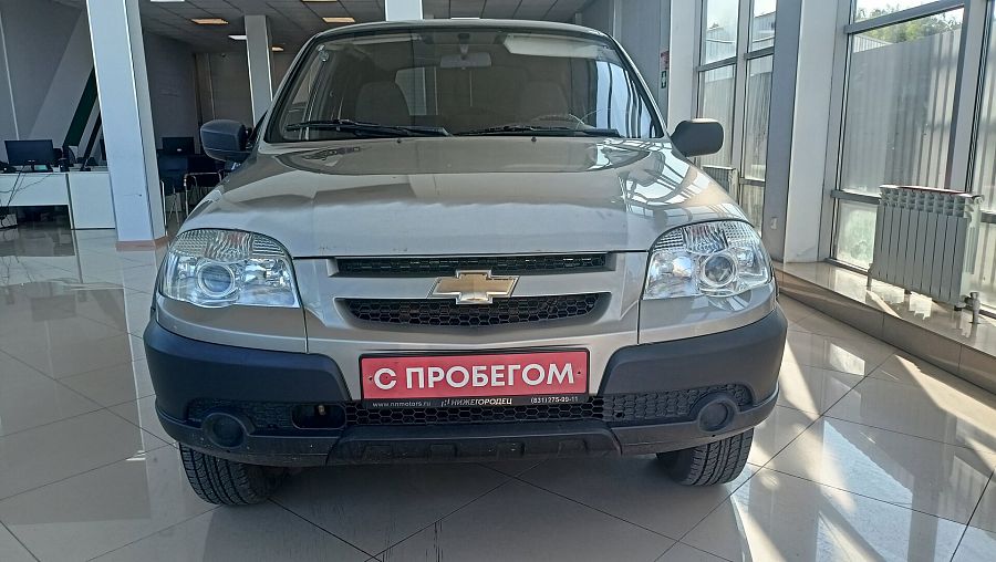 Chevrolet Niva 1.7 MT (80 л.с.) 4WD, 2013
