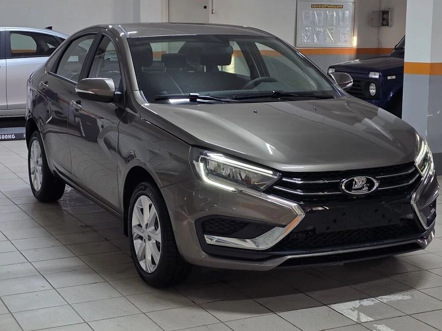 Lada (Ваз) Vesta 1.8 MT (122 л.с.), 2026