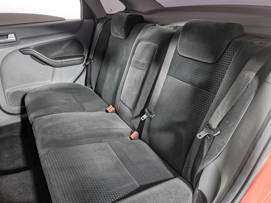 Ford Focus 1.8 MT (125 л.с.), 2008