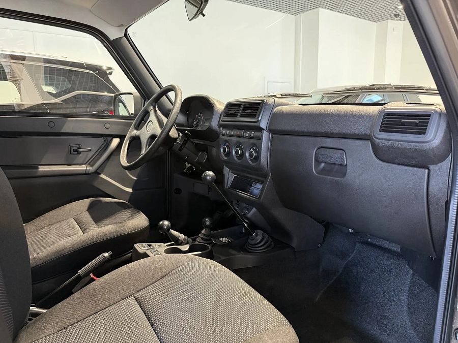 Lada (Ваз) Niva Legend 1.7 MT (83 л.с.) 4WD, 2026