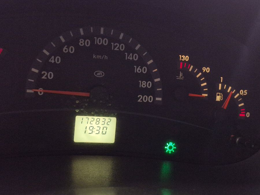 Lada (Ваз) Kalina 1.6 MT (81 л.с.), 2008