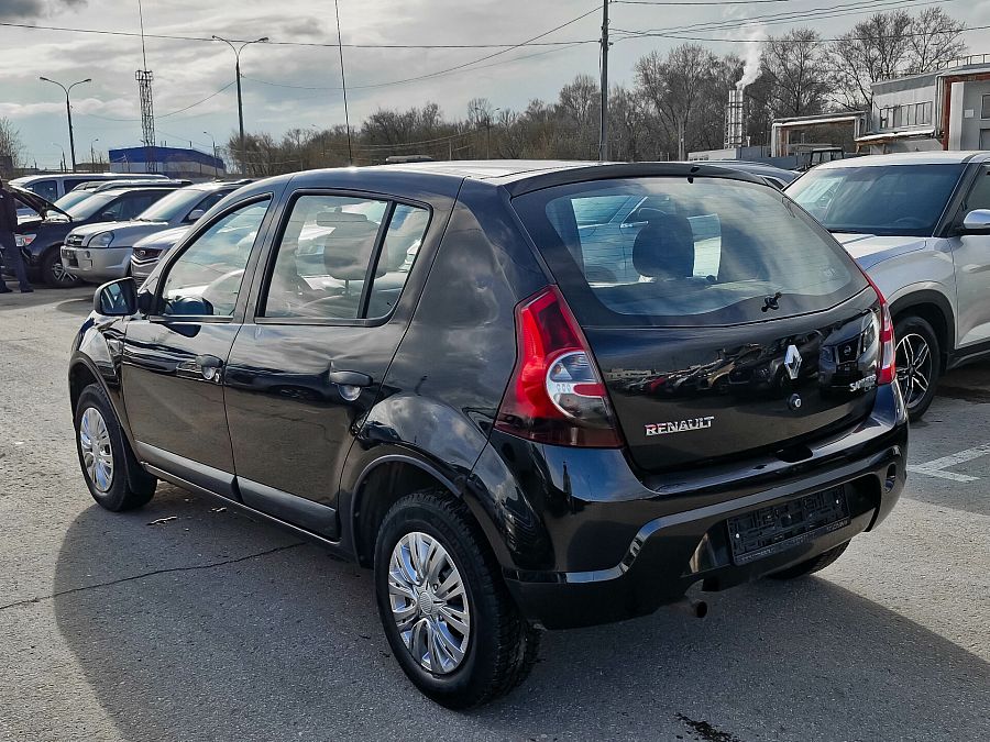 Renault Sandero 1.6 MT (84 л.с.), 2011 Renault Sandero 1.6 MT (84 л.с.), 2011