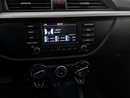 Kia Rio X-Line 1.4 AT (100 л.с.), 2018 — купить в Нижнем Новгороде