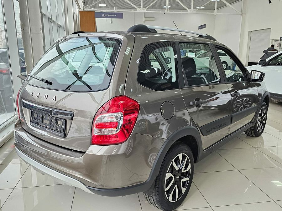 Lada (Ваз) Granta Cross 1.6 MT (90 л.с.), 2026 Lada (Ваз) Granta Cross 1.6 MT (90 л.с.), 2026