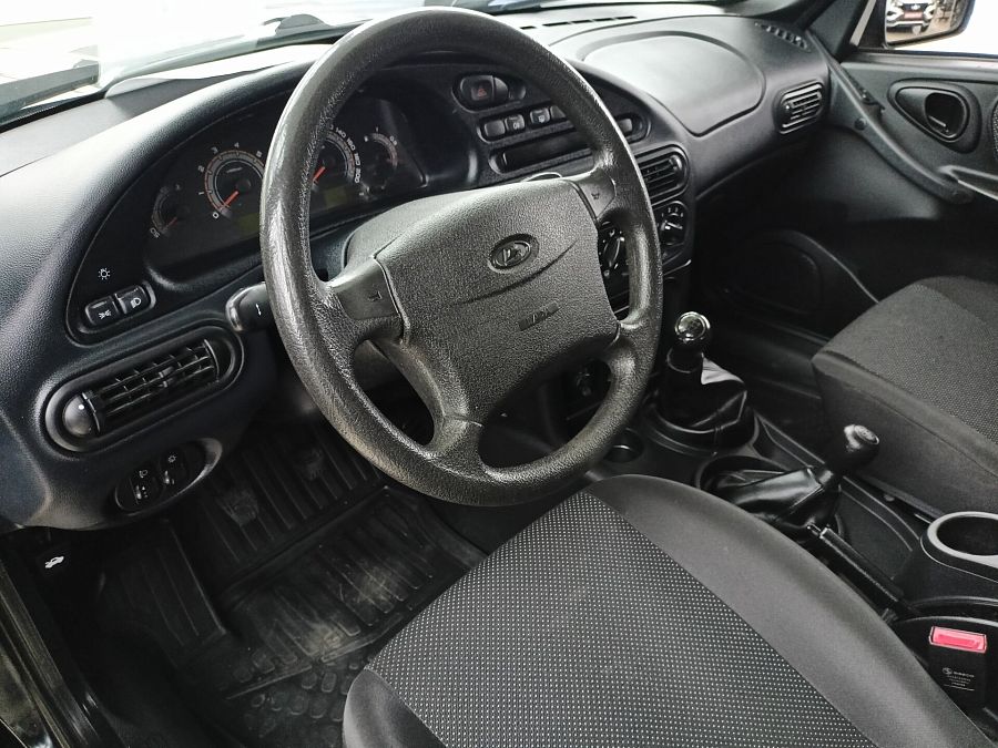 Lada (Ваз) Niva Travel 1.7 MT (80 л.с.) 4WD, 2023 Lada (Ваз) Niva Travel 1.7 MT (80 л.с.) 4WD, 2023