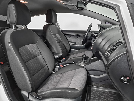 Kia Cerato 2.0 AT (150 л.с.), 2014