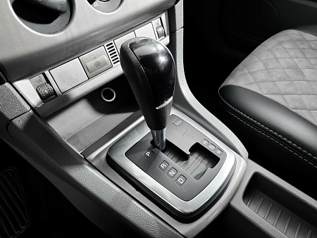 Ford Focus 1.6 AT (100 л.с.), 2010