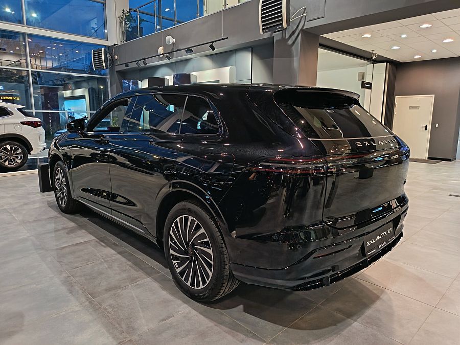 Exeed Exlantix ET 1.5hyb AT (469 л.с.) 4WD, 2026