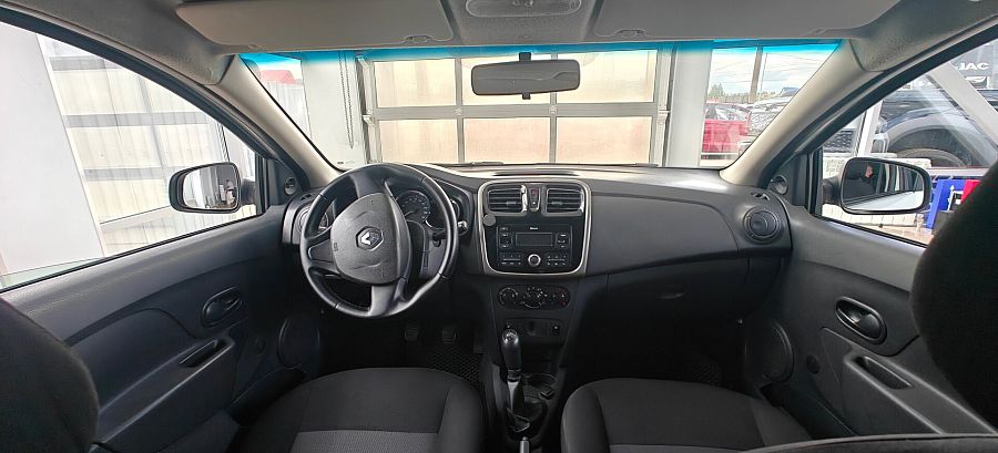 Renault Logan 1.6 MT (82 л.с.), 2016 Renault Logan 1.6 MT (82 л.с.), 2016