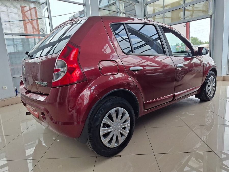Renault Sandero 1.6 MT (84 л.с.), 2012 Renault Sandero 1.6 MT (84 л.с.), 2012