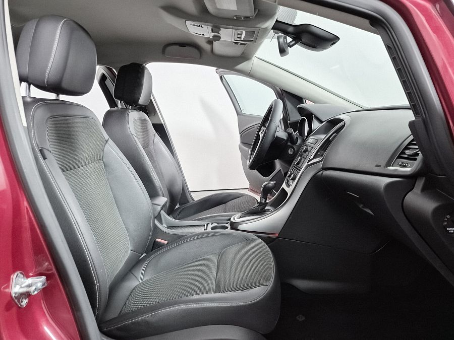 Opel Astra 1.6 AT (115 л.с.), 2011 Opel Astra 1.6 AT (115 л.с.), 2011