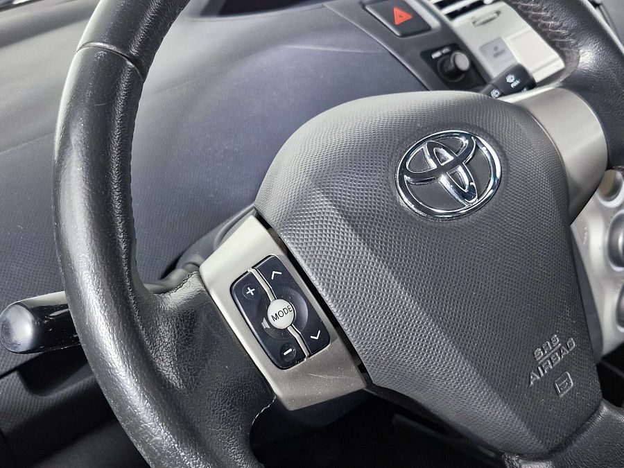 Toyota Yaris Multimode 1.3 AMT (87 л.с.), 2008 Toyota Yaris Multimode 1.3 AMT (87 л.с.), 2008