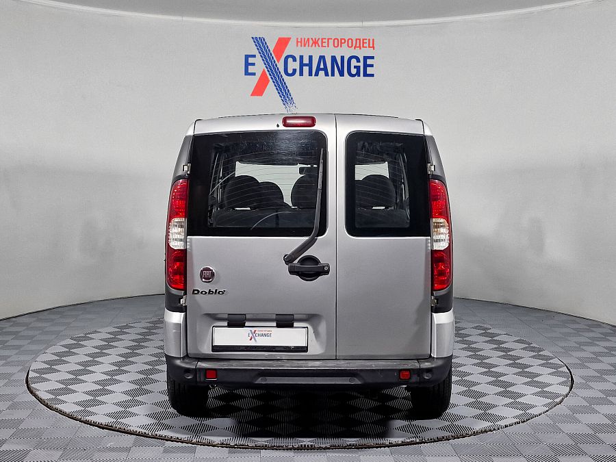 Fiat Doblo 1.4 MT (77 л.с.), 2013