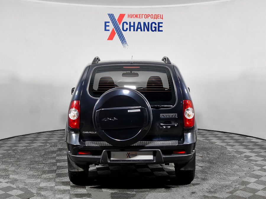 Chevrolet Niva 1.7 MT (80 л.с.) 4WD, 2012 Chevrolet Niva 1.7 MT (80 л.с.) 4WD, 2012